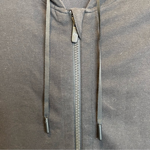Lululemon Press Pause Hooded Jacket Black - Picture 10 of 10